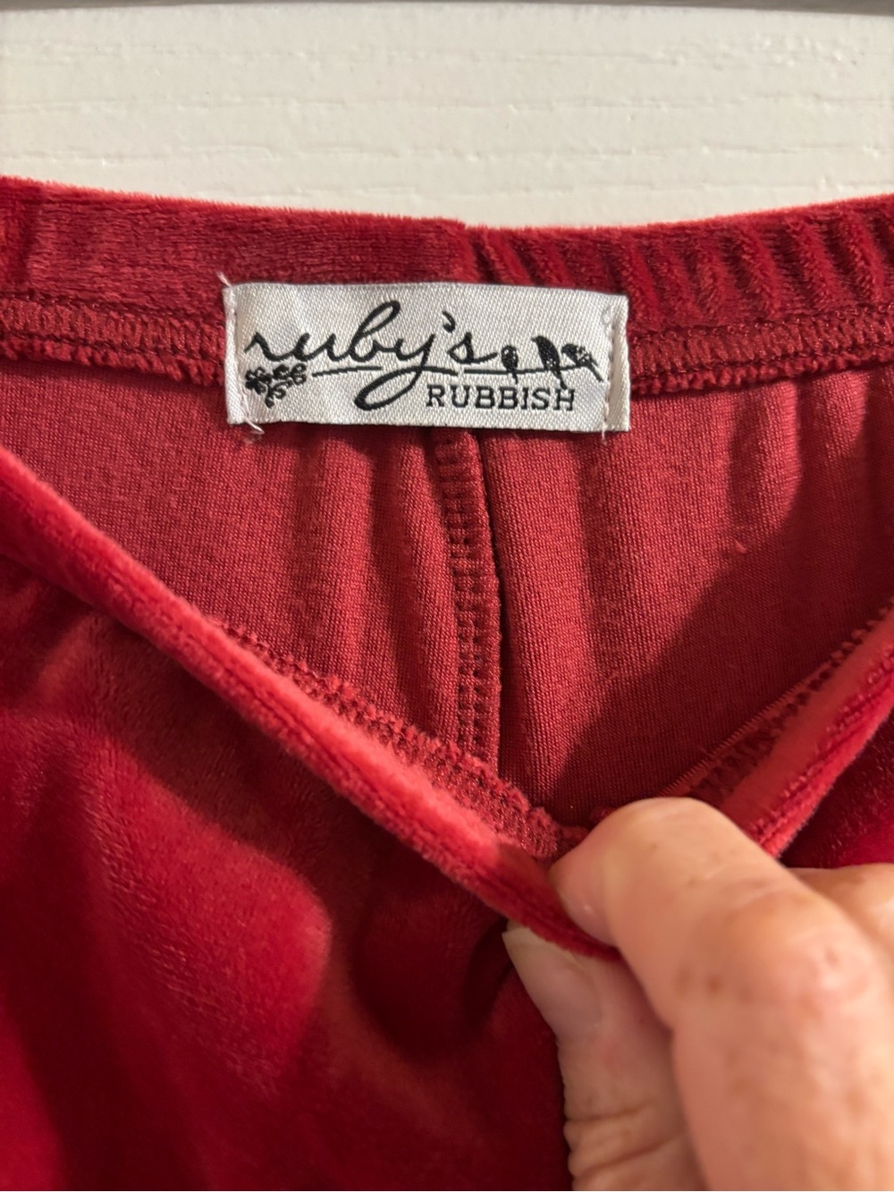 Supersoft stretchy red velvety boho chic flared leggings pants NWOT women’s S - Picture 6 of 7